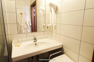 کارامازو هتل