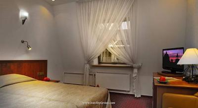 کارامازو هتل