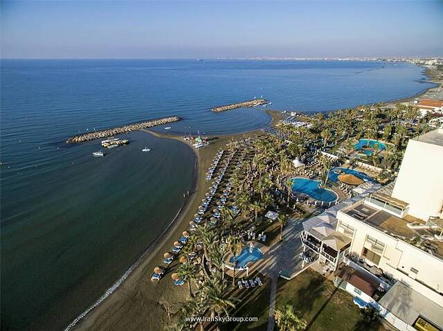 گلدن بی بیچ