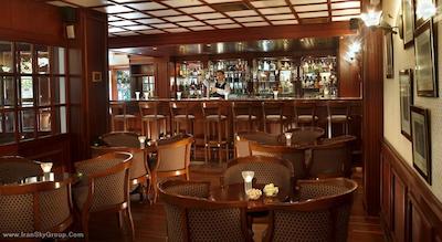 گلدن بی بیچ