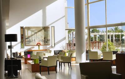 گلدن بی بیچ