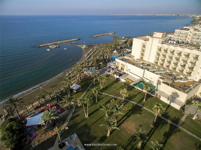 گلدن بی بیچ