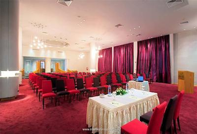 گلدن بی بیچ