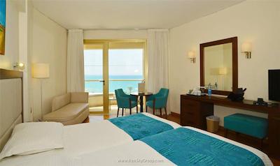 گلدن بی بیچ