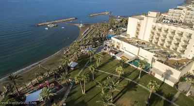 گلدن بی بیچ