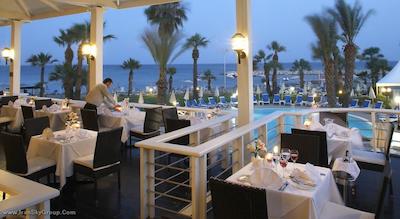 گلدن بی بیچ