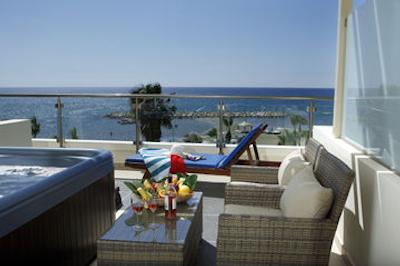 گلدن بی بیچ