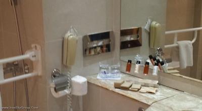 گلدن بی بیچ