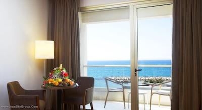 گلدن بی بیچ