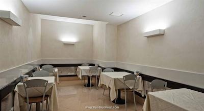 ایبیس ستیلس میلانو سنترو