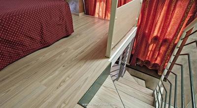 ایبیس ستیلس میلانو سنترو