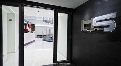 ایبیس ستیلس میلانو سنترو