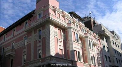 ایبیس ستیلس میلانو سنترو