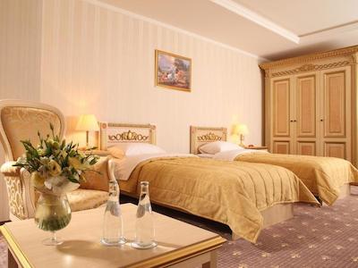 اس کی رویال