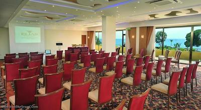 لیاس بیچ هتل اند کانتری کلاب