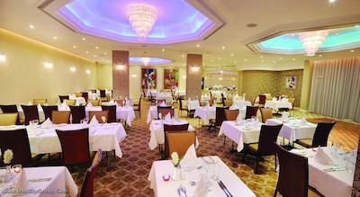 لیاس بیچ هتل اند کانتری کلاب