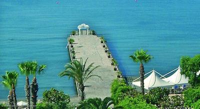 لیاس بیچ هتل اند کانتری کلاب