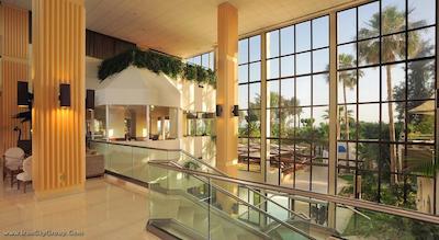 لیاس بیچ هتل اند کانتری کلاب