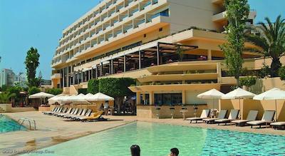 لیاس بیچ هتل اند کانتری کلاب