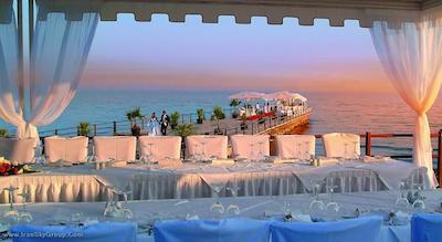 لیاس بیچ هتل اند کانتری کلاب