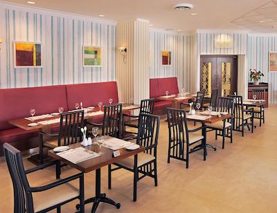 لیاس بیچ هتل اند کانتری کلاب