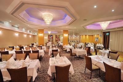 لیاس بیچ هتل اند کانتری کلاب