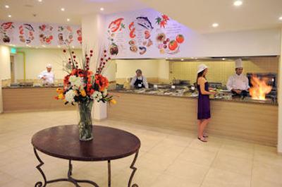 لیاس بیچ هتل اند کانتری کلاب