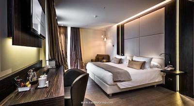 اسکوئر میلانو دومو