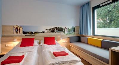 مینینگر هتل وین داونتاون فرانز