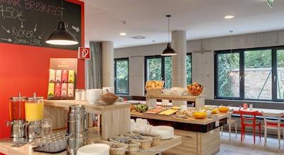 مینینگر هتل وین داونتاون فرانز