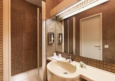 دراگ لیوینقتل کایسر فرانز ژوزف وین