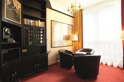 دراگ لیوینقتل کایسر فرانز ژوزف وین