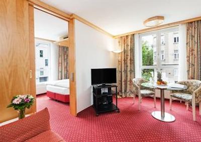 دراگ لیوینقتل کایسر فرانز ژوزف وین