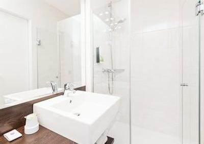 دراگ لیوینقتل کایسر فرانز ژوزف وین