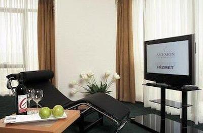 آنمون دنیزلی