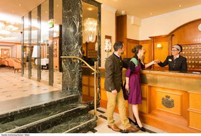 ارژرزگ راینر