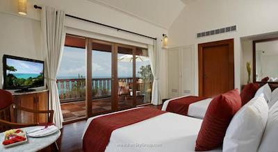 سنتارا ویلاز پوکت