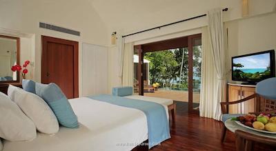 سنتارا ویلاز پوکت