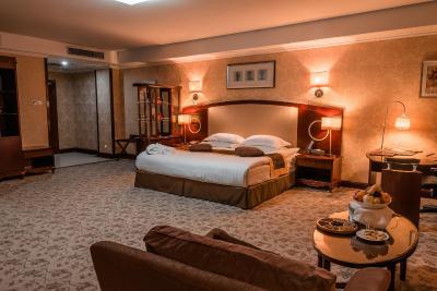 میرن اینترنشنال هتل