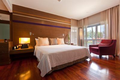 انگسانا لاگونا پوکت