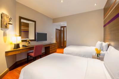 انگسانا لاگونا پوکت