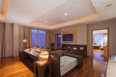 هالیدی این ریزورت پوکت