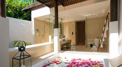 هایدوی بیچ ریزورت اند سپا