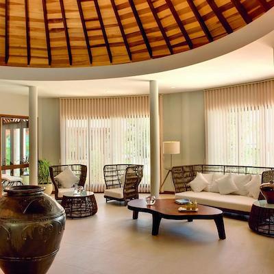 هایدوی بیچ ریزورت اند سپا