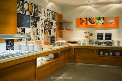 هالیدی این اکسپرس میلان مالپنسا ایرپورت