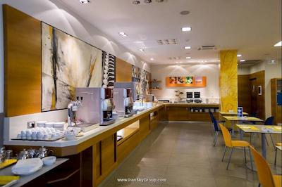 هالیدی این اکسپرس میلان مالپنسا ایرپورت