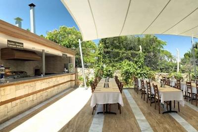 بودرام انورا هاليدي ويليج