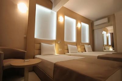 بودرام انورا هاليدي ويليج