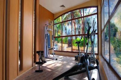 بودرام انورا هاليدي ويليج