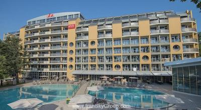 اچ وی دی ویوا کلاب